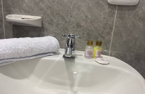 Santa Cruz de Mompox House | Casa Tranquila de Estilo Francés