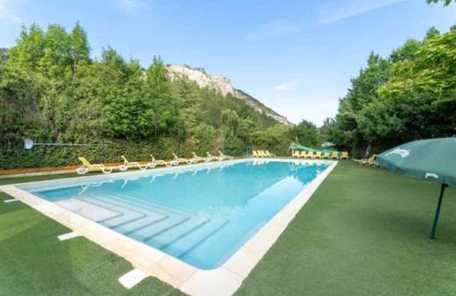 Orpierre House | Camping 4 étoiles - Piscine - eeeaeg