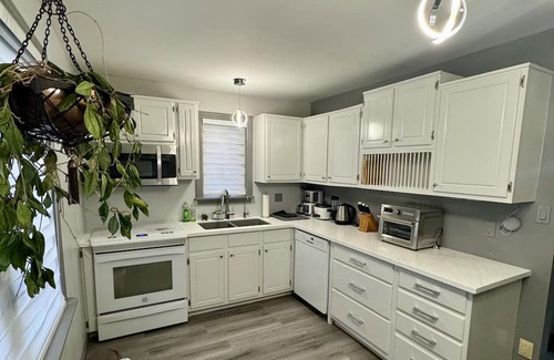 London House | A private cozy urban room in a shared home - the perfect getaway...