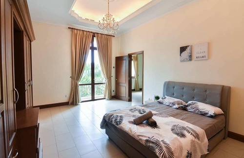 Ampang Apartment | A Chic & Spacious 5BR Unit in Ampang, FREE Parking