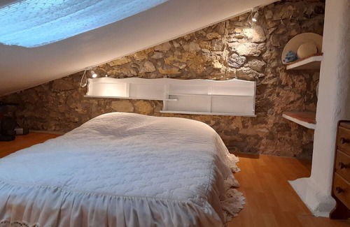 Rochebrune House | Petite Maison de Village en Drôme Provençale