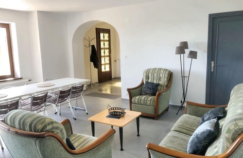 Saint-Etienne-des-Oullieres House | Homerez - Big house for 10 ppl. with terrace at Saint-Étienne-des-Oullières