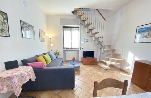 Trezzano Rosa House | The Discography, Elegant and Spacious for Groups