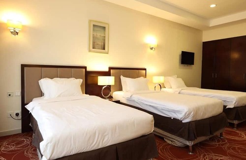 Mecca House | Cozy 3-bedroom hotel with fitness room, WiFi in enjoyable Makkah