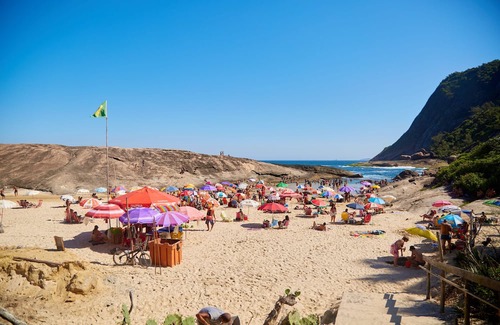 Itacoatiara House | Precious in Niterói with sea view | Casa Luxo