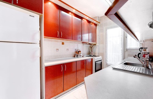 Adalar House | Sea View Retreat in Buyukada, 1 min to Ferry