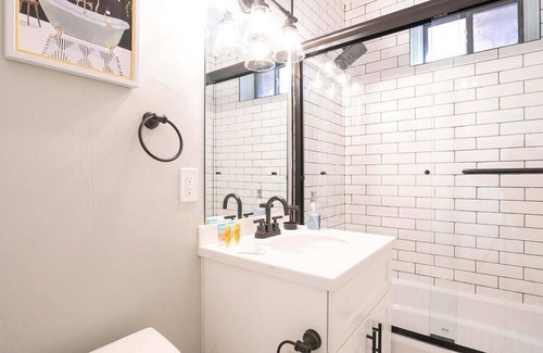 Ghent Apartment | Colley Manor - Port Suite