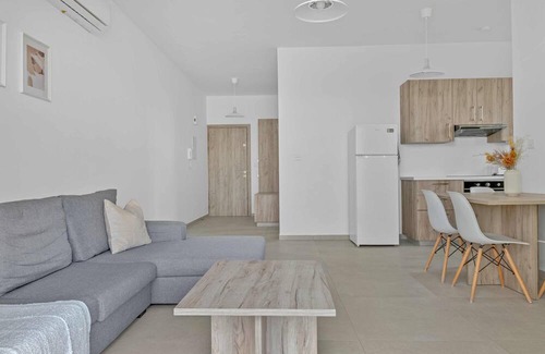 Strovolos Apartment | Phaedrus Living Eolus Residences Hera