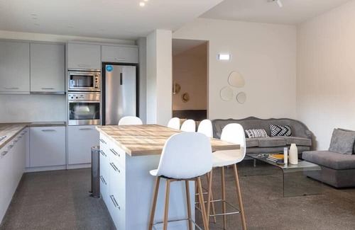 Agii Theodori House | Neptune's Nook Summa