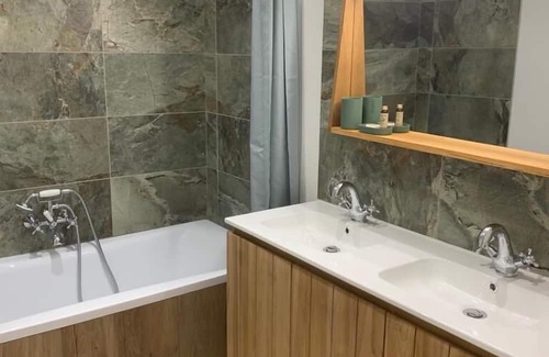 Redessan Cottage | Le Grand Mazet, the Suite to discover