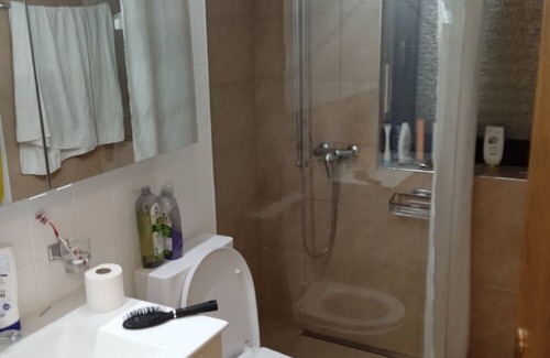 Randa Apartment | Private 2 Zimmerwohnung mit Wunderbarer Aussicht Aufs Klein Matterhorn