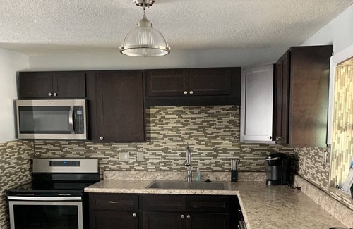 Hudson Beach Estates House | Backyard Retreat, located on saltwater canal- minutes from beach, restaurants...