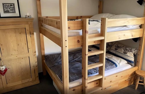 Mase Ski Chalet | Homerez - Beautiful chalet for 6 ppl. with garden and terrace at Mont-Noble