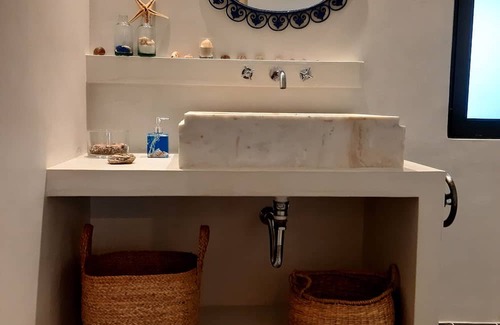 Agii Theodori Apartment | Beachfront, eco-friendy sea view studio!Garden with Greek herbs and fruit trees.