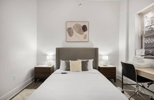 Bay Ridge House | Bay Ridge Gem: Stylish Comfort in Brooklyn