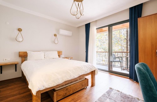 Altinova House | Relaxing Bungalow w Pool and Garden in Nature