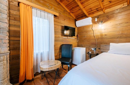 Altinova House | Serene Bungalow w Garden in Nature