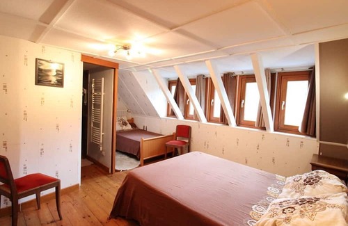 Mandailles-Saint-Julien Cottage | Gite Mandailles-Saint-Julien, 1 bedroom, 3 persons