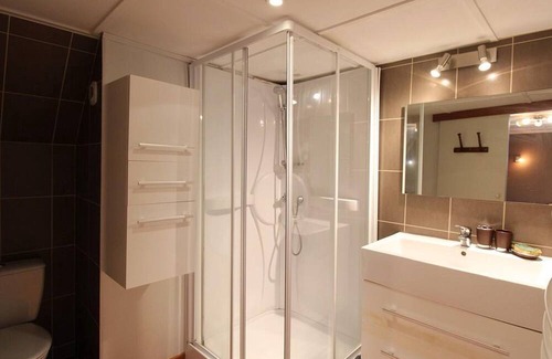 Mandailles-Saint-Julien Cottage | Gite Mandailles-Saint-Julien, 1 bedroom, 3 persons