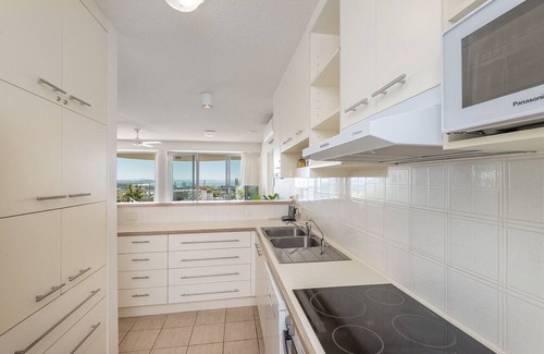 Noosa Heads Apartment | Noosa Crest Premium View Apartment 31 - Rest & Relax