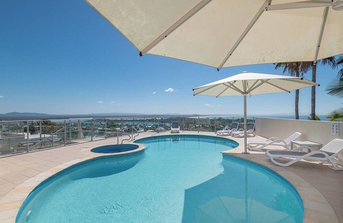 Noosa Heads Apartment | Noosa Crest Premium View Apartment 31 - Rest & Relax