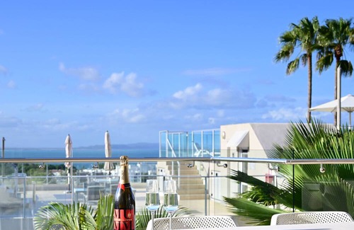 Noosa Heads Apartment | Noosa Crest Premium View Apartment 31 - Rest & Relax