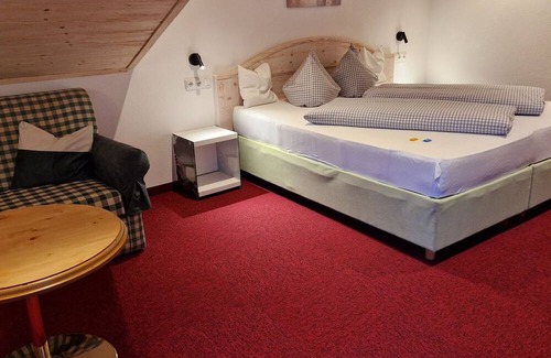 Tannheim Cottage | Komfortzimmer 4 - Gasthaus Pension Bergheim