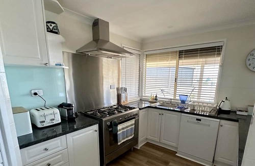 Seabird Cottage | Seabird Cottage.The perfect getaway for that traditional family seaside escape.