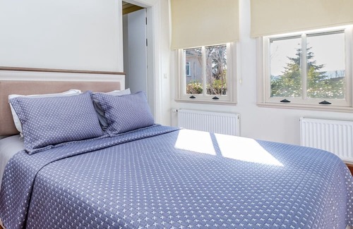 Uludag Villa | Pavilion with Bosphorus View in Anadolu Hisari