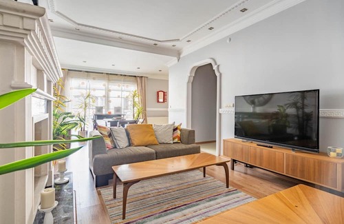 Osmanbey Apartment | Missafir Exclusive Flat with Terrace in Nisantasi