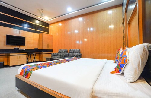 Hingana Hotel | Fabhotel Rahul Palace