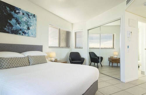 Birtinya Apartment | 1 Bedroom apart Sunny coast