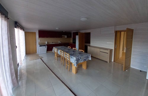 Besse-en-Chandesse Ski Chalet | Chalet 6 Personnes a la Montagne a 3 mn de Besse en Auvergne
