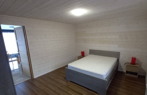 Besse-en-Chandesse Ski Chalet | Chalet 6 Personnes a la Montagne a 3 mn de Besse en Auvergne