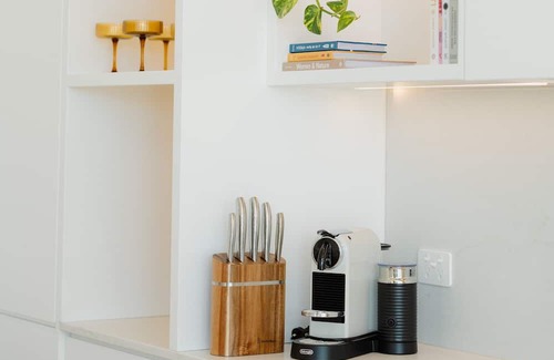 Kahibah House | Zenith Kahibah luxury Coastal stay