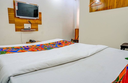 Alandi Hotel | Fabhotel Ashoka