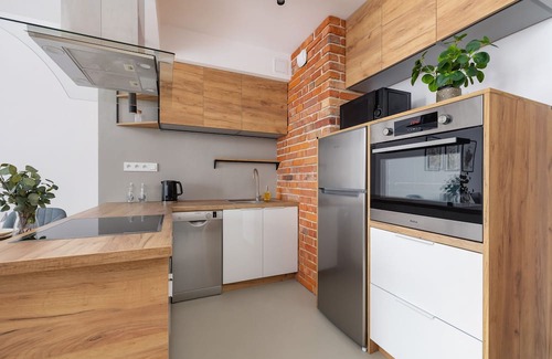 Czyzyny Apartment | Elegant Apartment Kraków by Renters