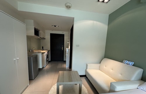 Xinyi Apartment | Taipei 101 Xiangshan Mountain Getaway 5mins biking MTR & Taipei 101