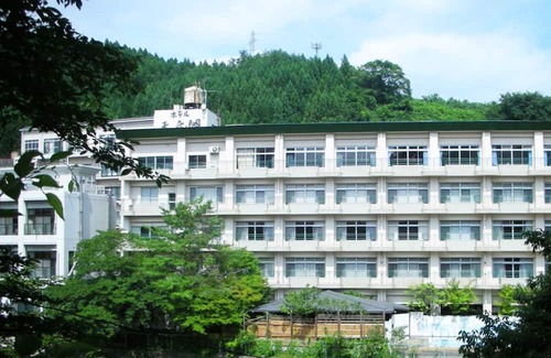 Fukushima House | 10 tatami mats on river side or mountain side Jap / Fukushima Fukushima