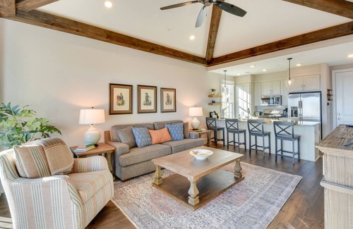 Toccoa Condo | Stunning Toccoa Retreat w/ Private Deck & Mtn View