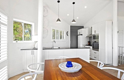 Killcare Heights House | Driftwood, Killcare Heights