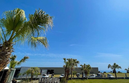Kushima Cabin | Hiheen Uma Kuiku room / Kushima Miyazaki