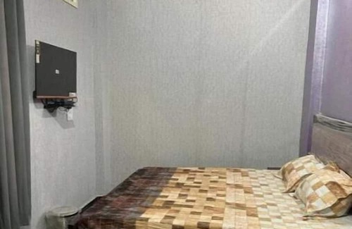 Pithoragarh House | Hotel Monal Deluxe Room #3