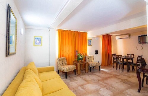 St. Lawrence Gap House | BLR Beach Resort - RM #4