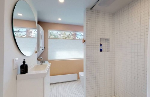 Debruce Cabin | Creekside Cottage Near Livingston Manor