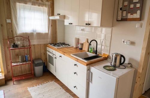 Plaski Apartment | One bedroom apartment (pet friendly) Plaški, Velebit (A-21935-a)