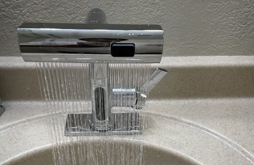 South San Jose House | Kick back and relax in this one bedroom R3 with all comforts.