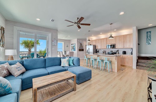 Gulf Shores House | New Coastal Cottage w/ Gulf View, Shared Pool