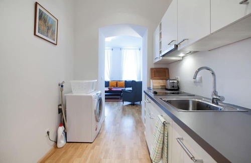 Wahring Apartment | Apartment Theresiengasse Check in 15h to 22h only