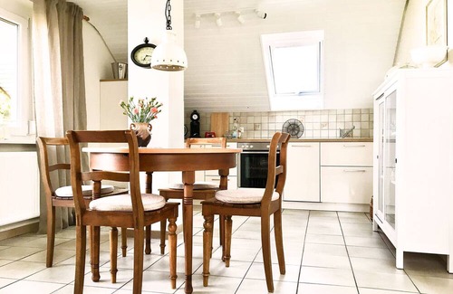 Ammerbuch Apartment | Apartment 'Holiday Apartment, 60 sqm' with Balcony and Wi-Fi